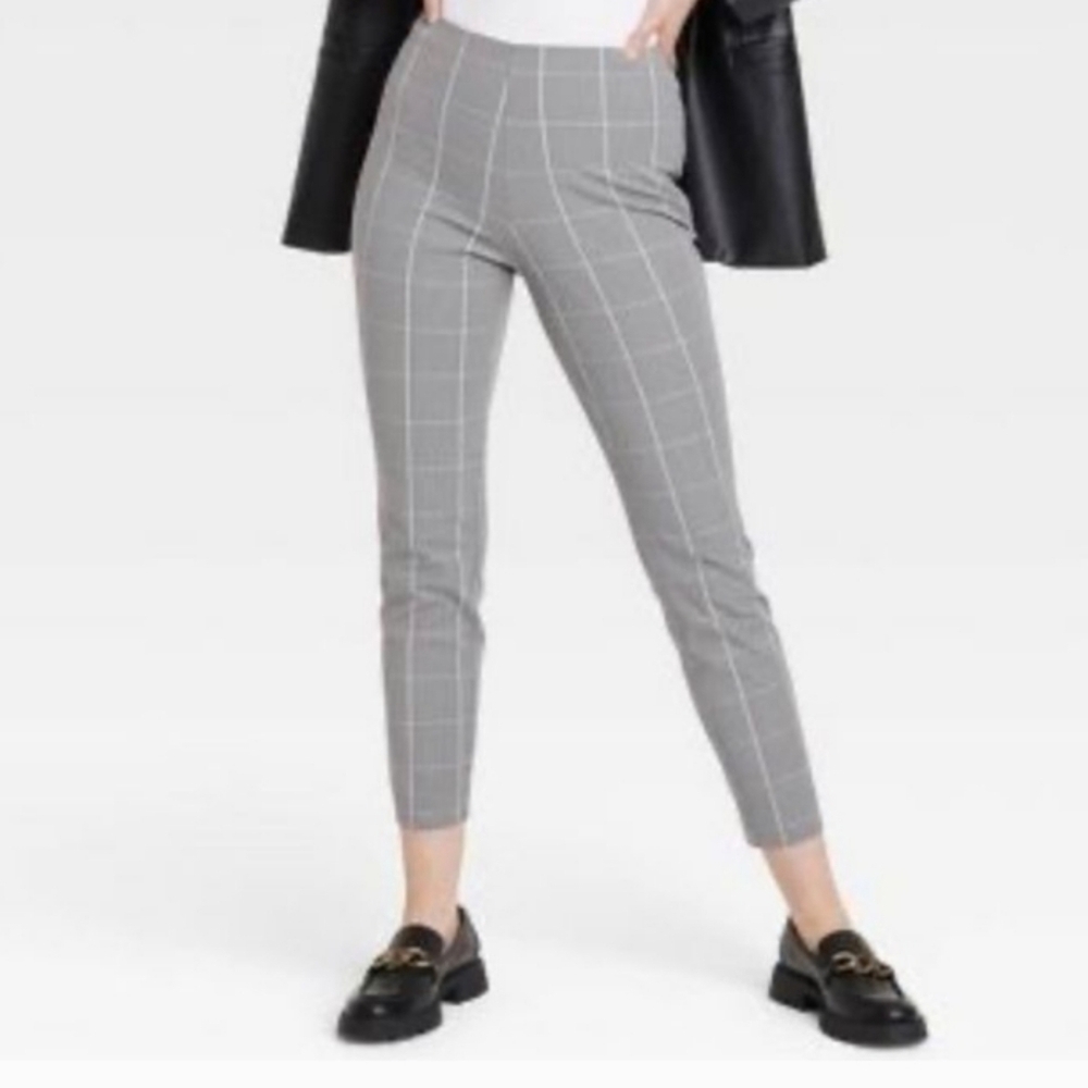 A New Day Ladies Gray Stripe Side-Zip Skinny Ankle Pants- 17R